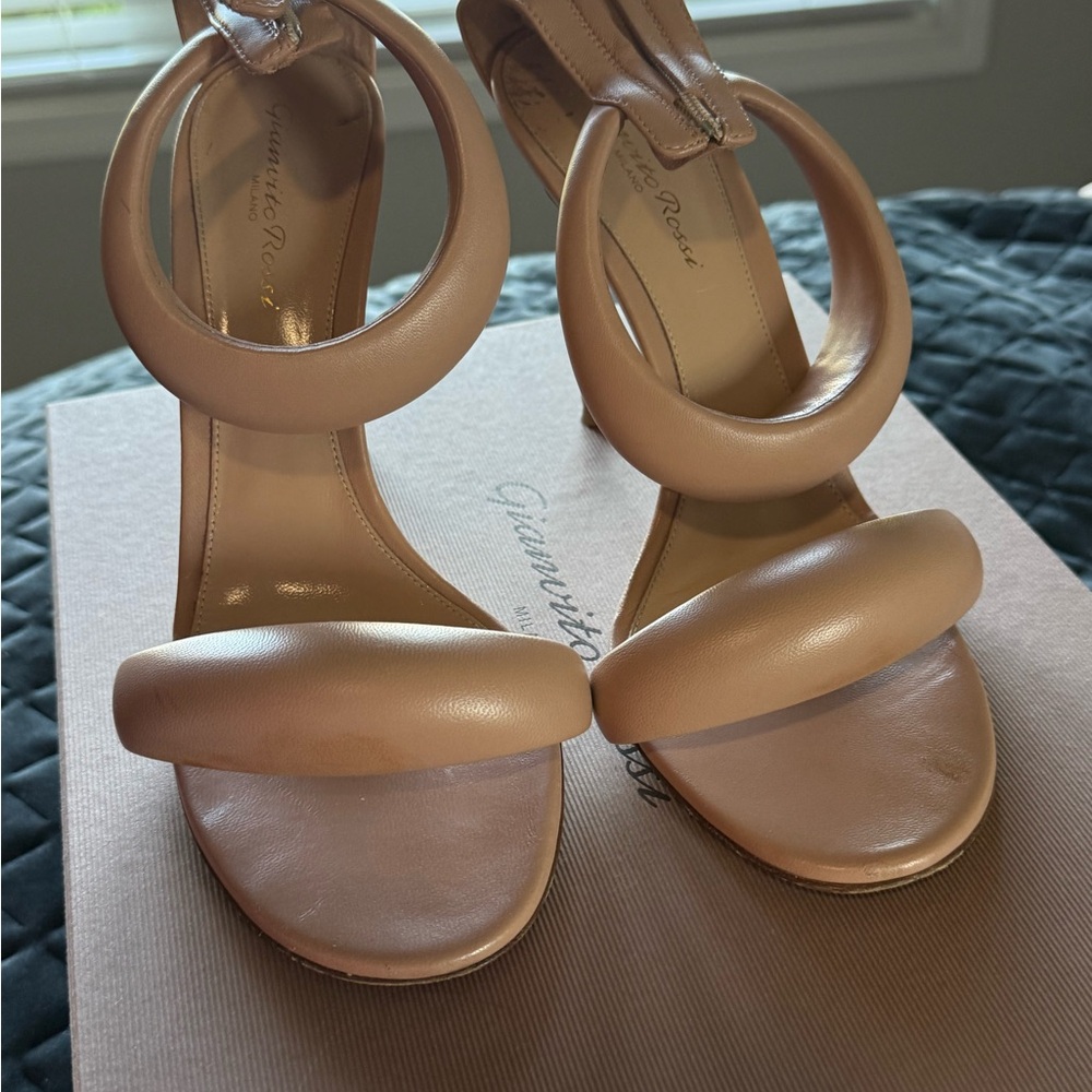 Gianvito Rossi Bijoux Sandals